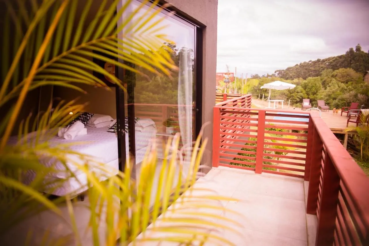 Reserva Brasileira Praia do Rosa Guest house