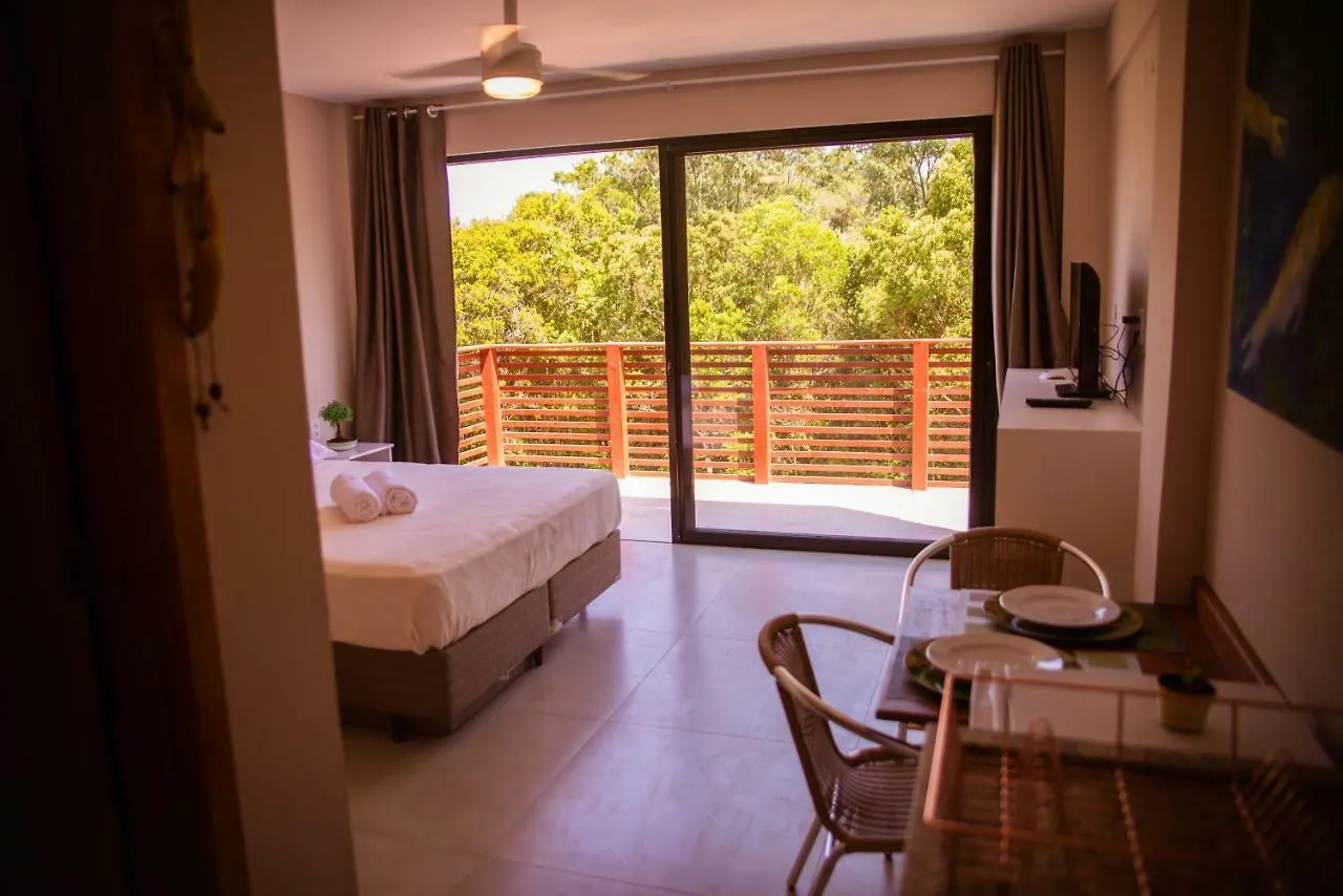 Reserva Brasileira Praia do Rosa Guest house